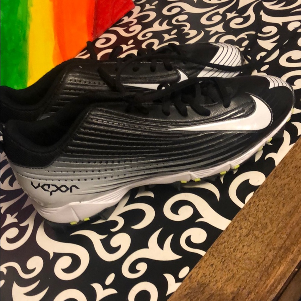 Baseball cleats new